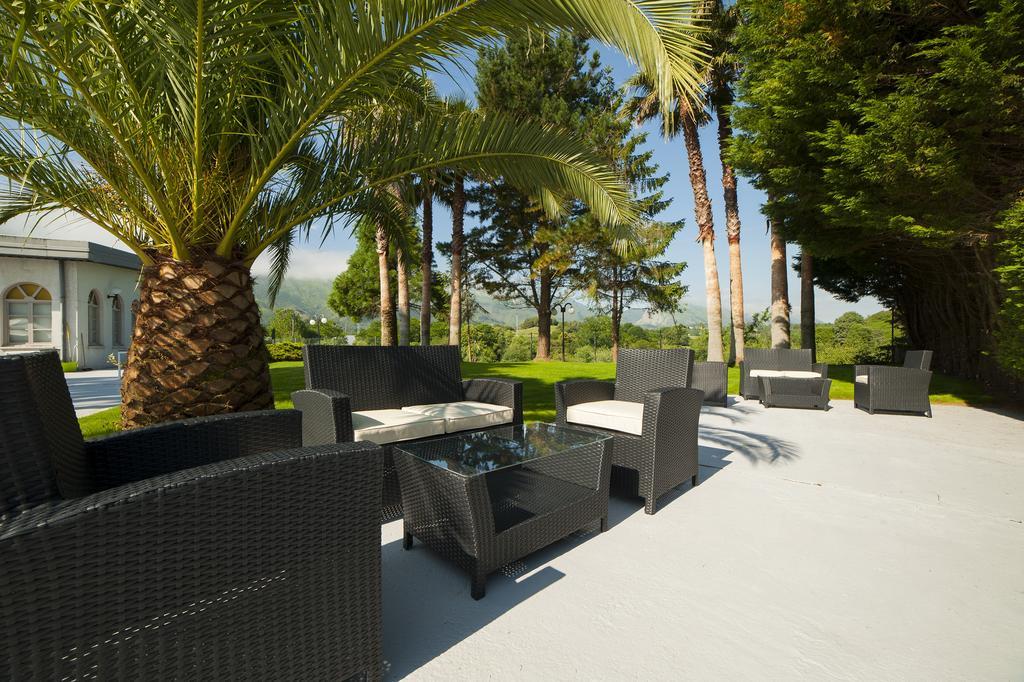 Hotel La Palma De Llanes Exteriör bild